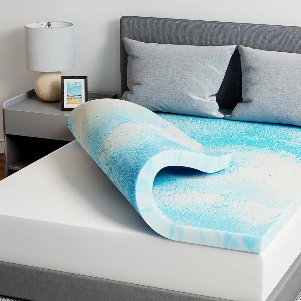 Novilla King Memory Foam Mattress Topper 3 Inch, Cooling Gel Infused, Ventilated Pressure Relief Pad, Medium Comfort for Sofa, RV, Camper, Dorm Room