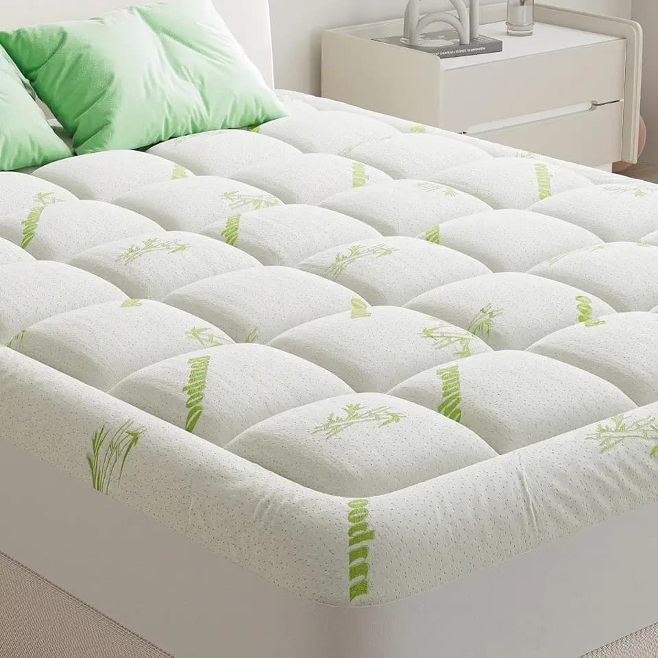 Mattress Topper, Mattress Pad Viscose Derived from Bamboo, Thick Pillow Top Mattress Pad with Stretchable Pockets, Soft Bed Topper for Back Pain Relief
