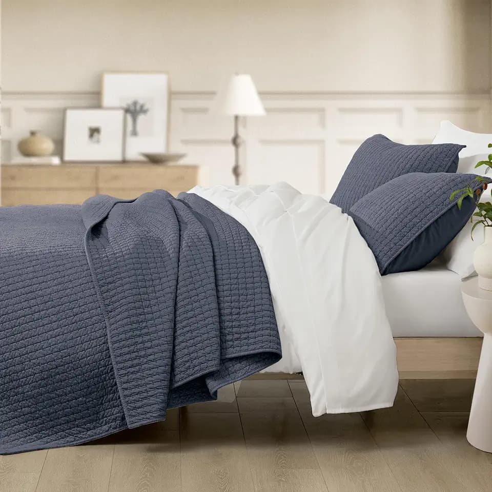 Wonderful 100% Cotton Jersey Knit Quilt Set - Breathable & Hypoallergenic Lightweight Denim Navy Quilt Queen, 3 Piece Rice Stitched All-Season Use Blanket Bedspread & Coverlet Bedding Set