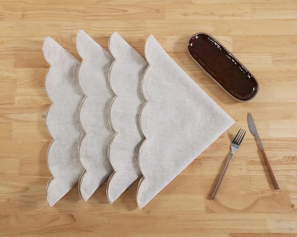 100% Pure Linen Scalloped Embroidery Cloth Napkins 20’’x20’’ for Dinners, Parties, Weddings, Decorative Halloween, Spring, Easter, Set of 4 Pcs, Natural Linen(Edge-Gold)