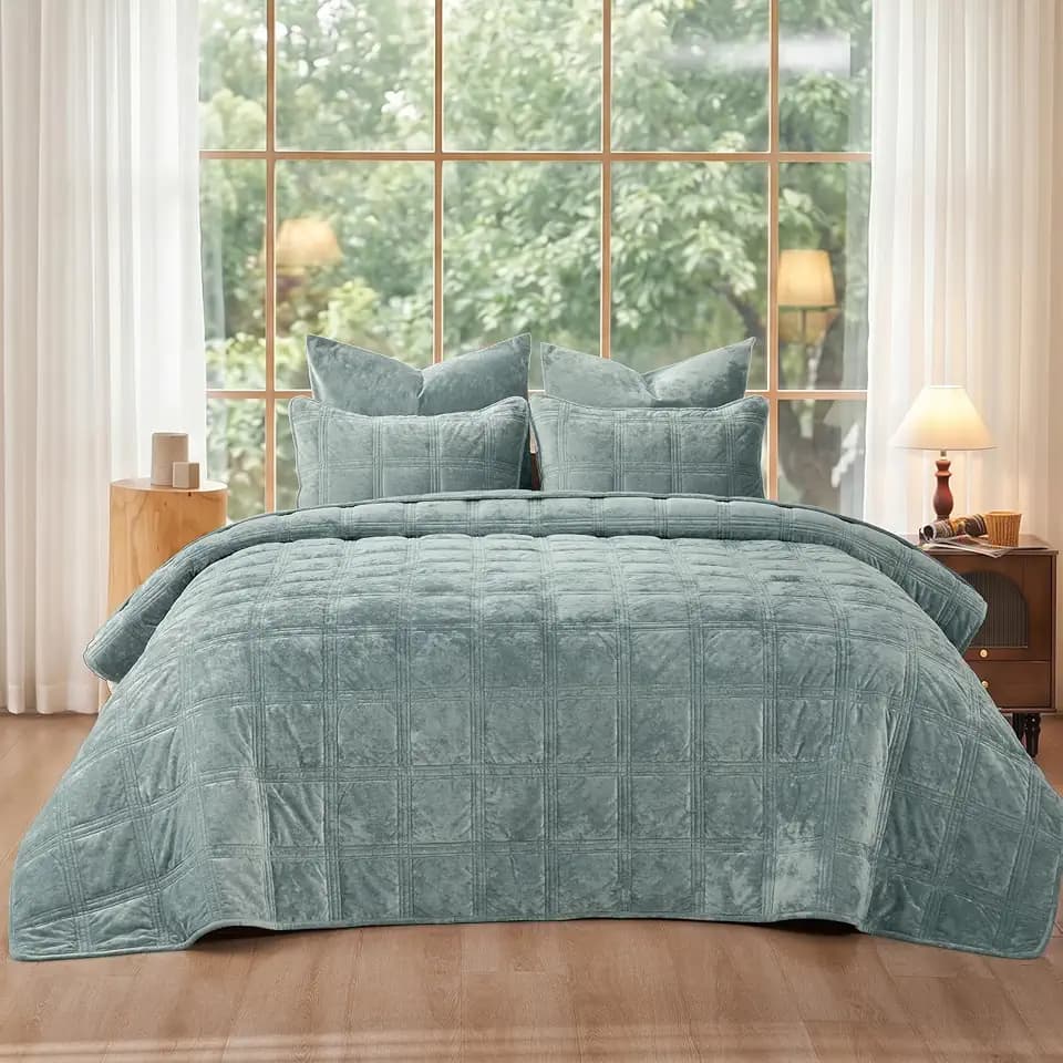 PHF Diamond Pattern Luxury Velvet Quilt Set King Size, Dusty Blue