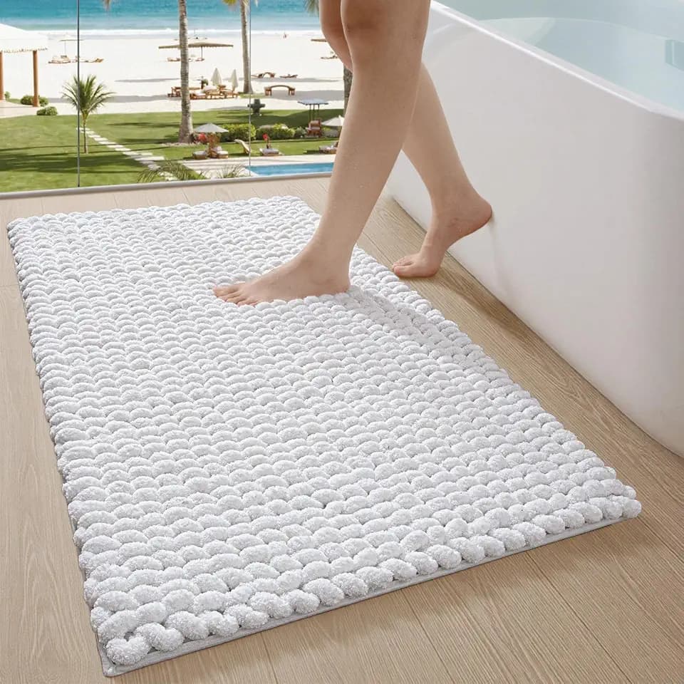 LUMI Chenille Bathroom Rug, Non Slip Absorbent Bath Mat, White, 24"x43"