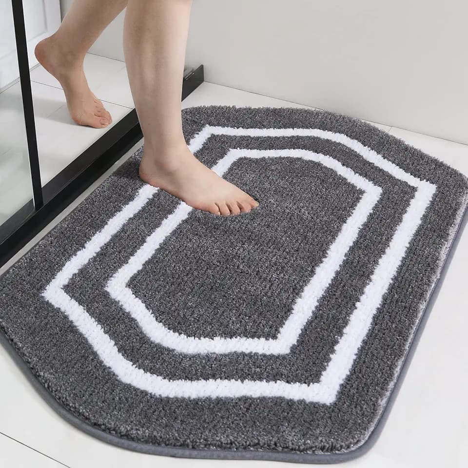 COSY HOMEER Plush Non-Slip Bath Mat, White/Grey, 17" x 27"