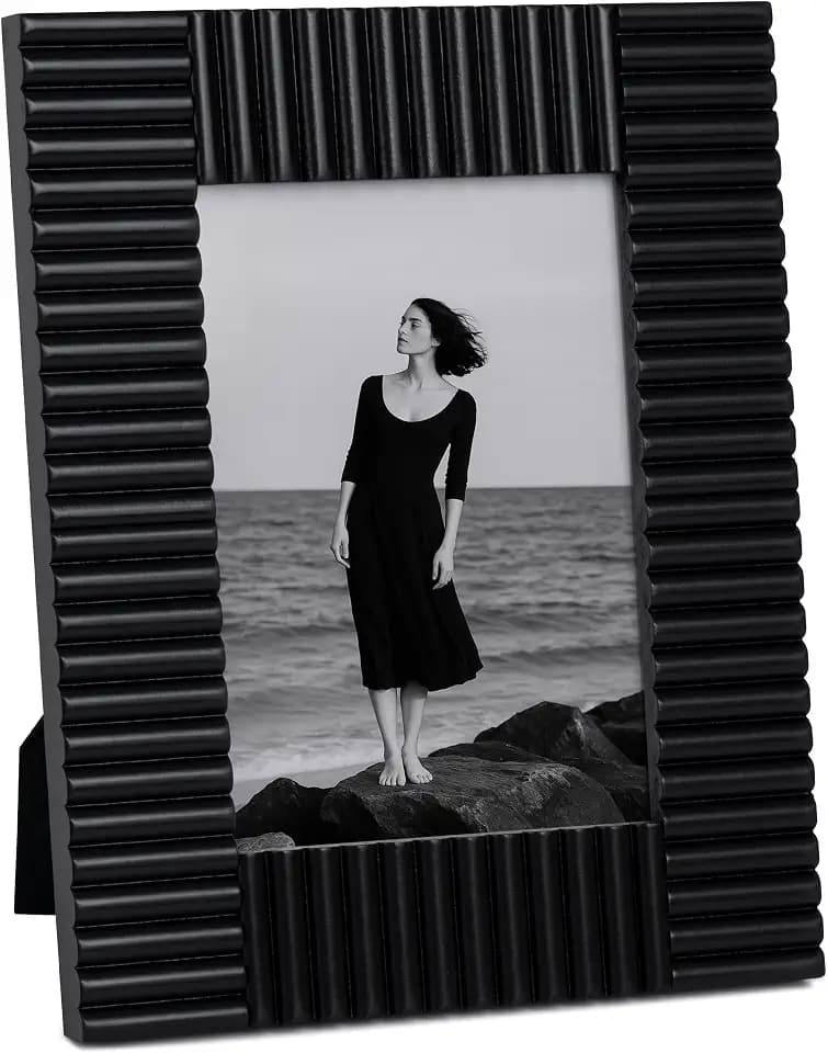 SUMGAR Black 5x7 Picture Frame Modern Wood Photo Frame