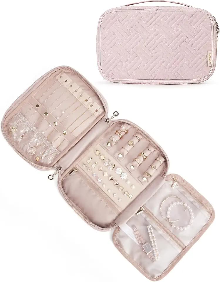BAGSMART Travel Jewelry Organizer, Tangle-free Necklaces Case,Pink