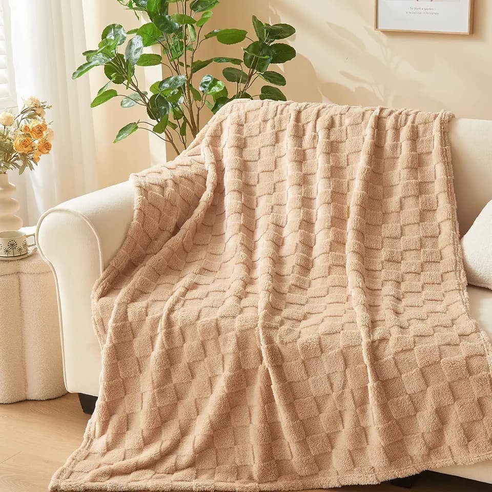 NEWCOSPLAY 3D Checkered Flannel Twin Blanket, Brown Checkered, 60"x80"