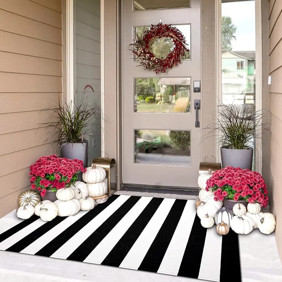 IOHOUZE 3x5 Striped Outdoor Rug, Washable Front Porch, Black/White