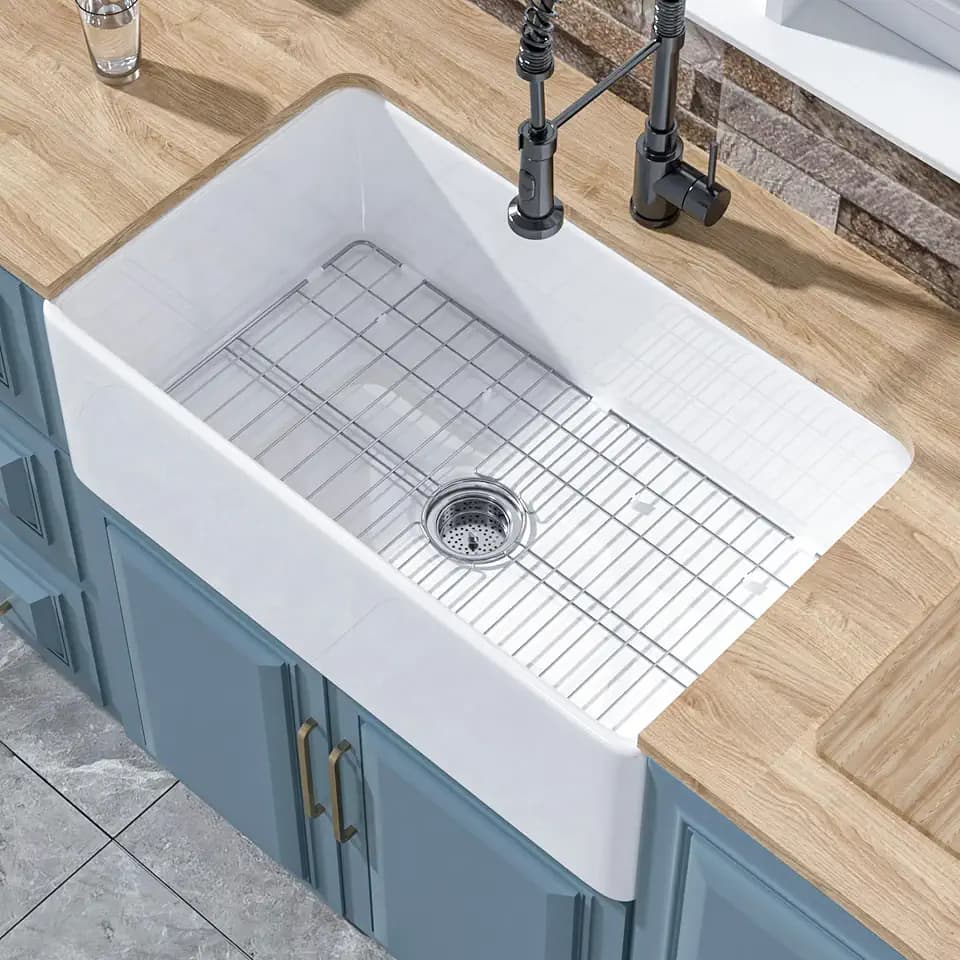 30" x 18" Fireclay Apron Front Farmhouse Sink White for Kitchen