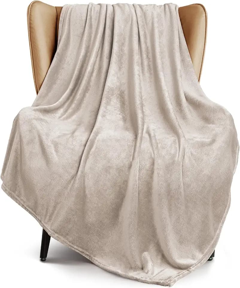 Exclusivo Mezcla Soft Fleece Throw Blanket for Couch, Camel