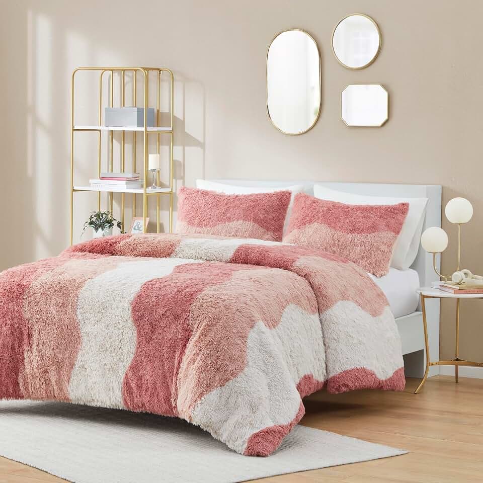 Intelligent Design Soft Cozy Faux Fur Blush King Comforter Set, 3pc
