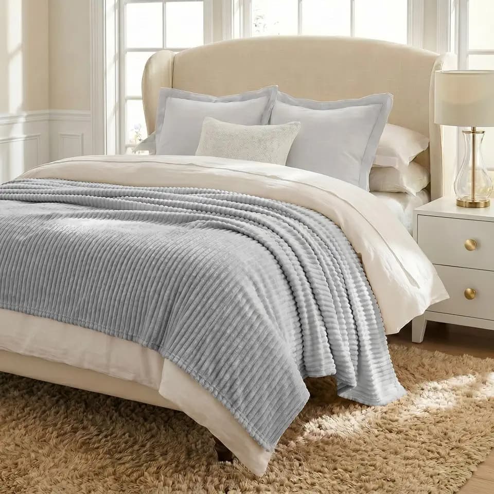 Superior Kacey Ribbed Fluffy Fleece Blanket, Textured Corduroy Style Tailored Throw for Couch, Bed and Living Room Decor, Bedroom Essentials, Cozy Warm Thermal Cover, Full Queen Size, Platinum