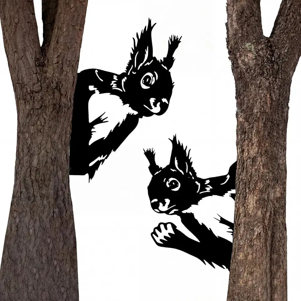 2 Pcs Squirrel Metal Sign Peaking a Boo Art Ornament Animal Peeping Around Signs for Corner Tree Garden Fence Farmhouse Outdoor Home
