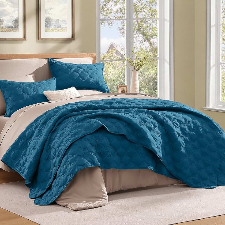 Litanika Oversized King Quilt Bedding Set, 3 Pcs Teal Blue Bedspreads Set