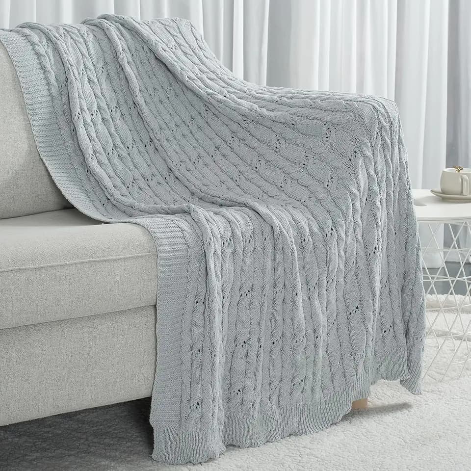 Carriediosa Cable Knit Woven Chenille Throw Blanket 50" x 60" Light Grey