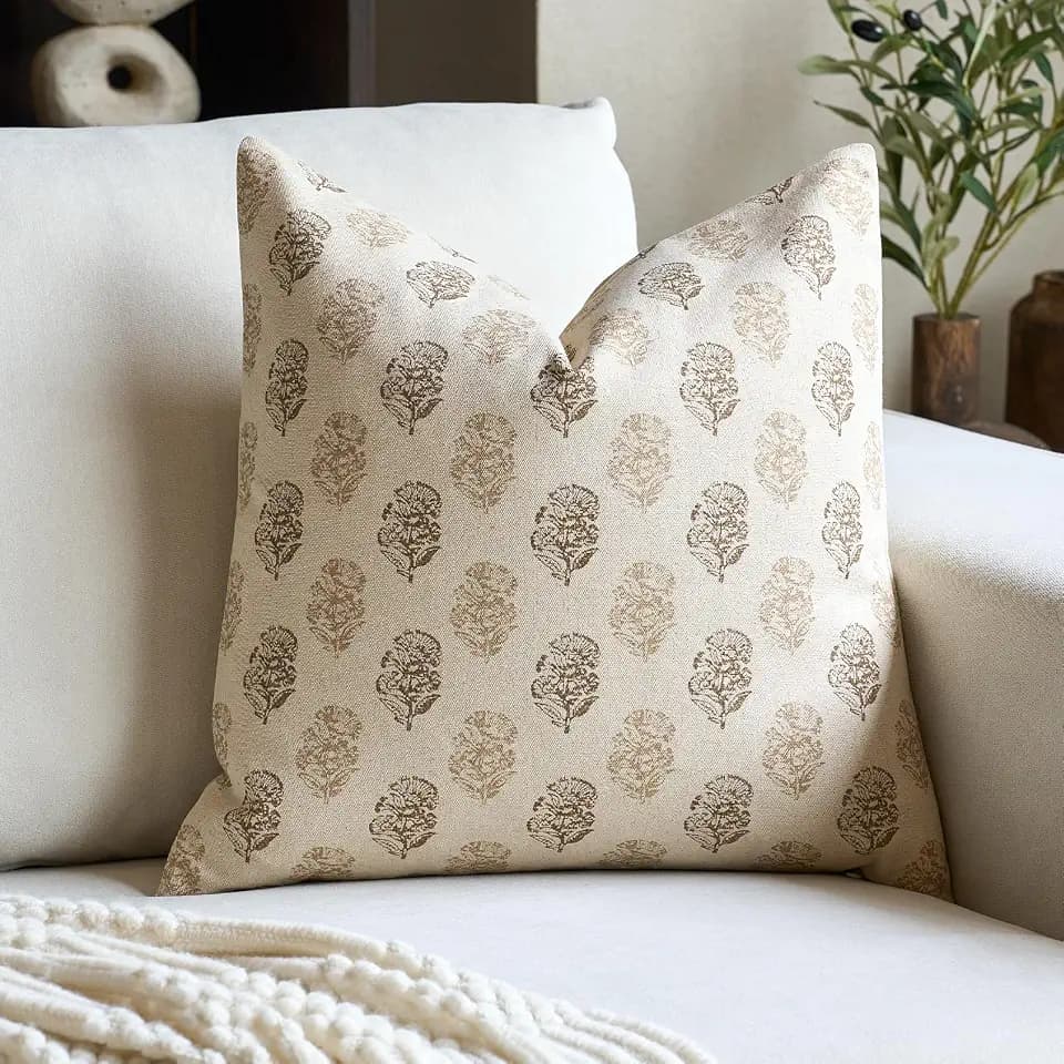 FIOUOVO Floral Vintage Throw Pillow Covers 24x24 Pillow Cover Block Print Cushion Covers Farmhouse Decorative Neutral Accent Home Décor for Sofa Couch Living Room Bedroom, 1PC, Cognac Brown