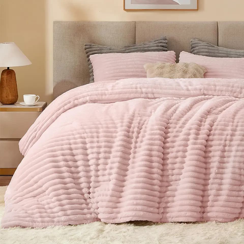 BEDELITE Fleece Queen Comforter Set, Fluffy Bed Set, Pink