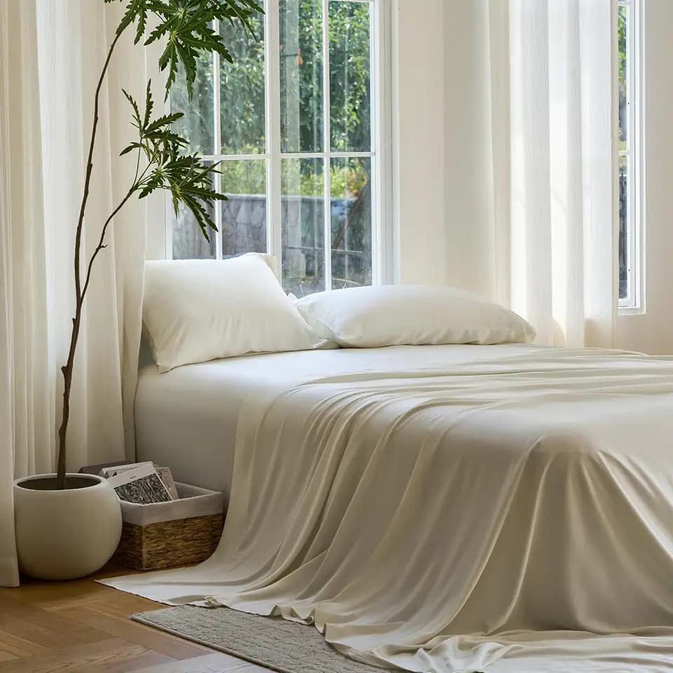 DOZ Sheet Set, 100% Viscose derived from Bamboo, Organically Grown, Buttery Soft, Cooling Sheets, High GSM, Deep Pockets - 3 Piece - 2 Pillowcases 1 Fitted Sheet (Ivory, Queen)