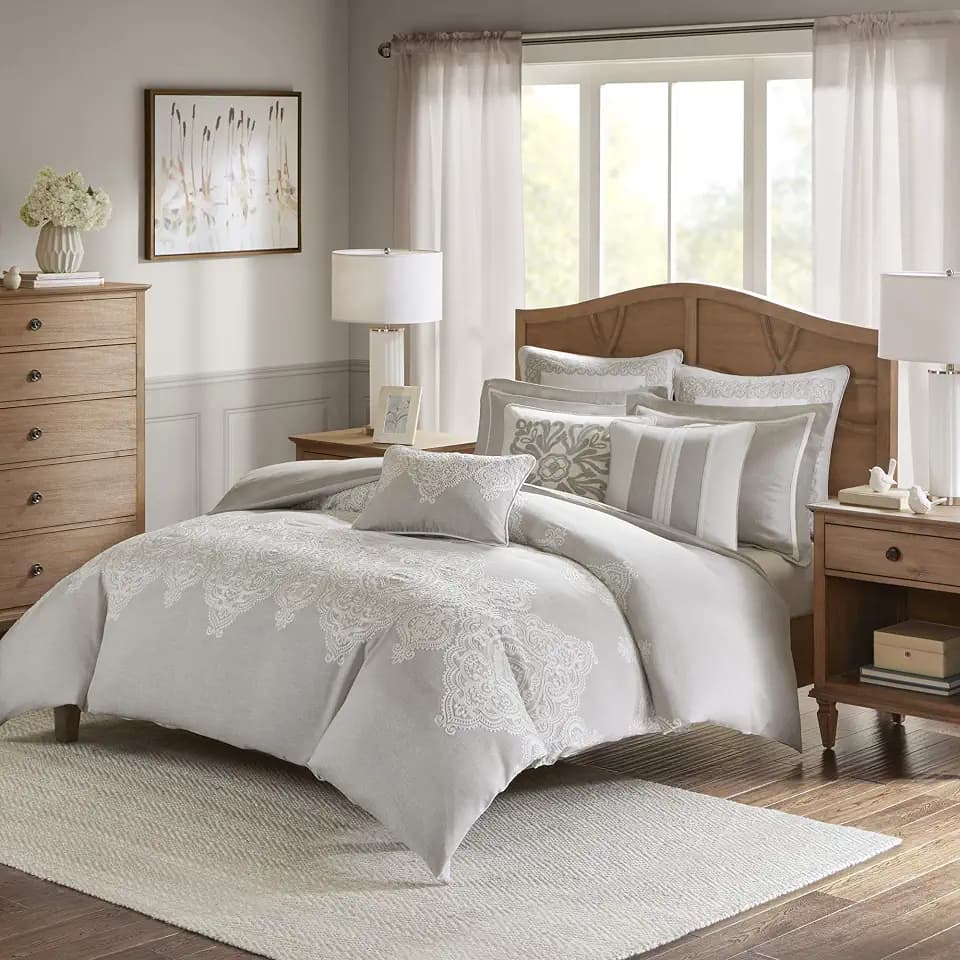Madison Park Signature Cozy Comforter Set - All Season Bedding Combo Filled Insert and Removable Duvet Cover, Shams, Decorative Pillows, Damask Natural Queen(92"x96") 9 Piece