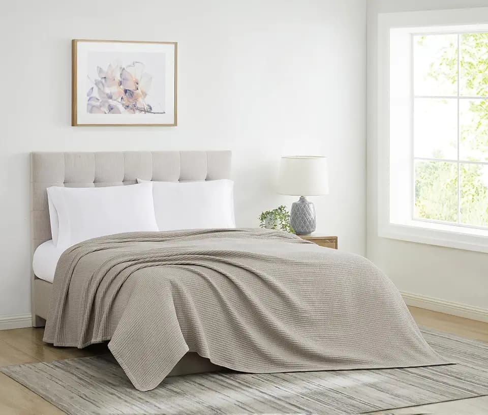 CANNON Heritage Cotton Waffle Khaki Cotton 1-Piece King Blanket, Solid Color Themed, for Men and Women, Oeko-TEX Certified Confidence