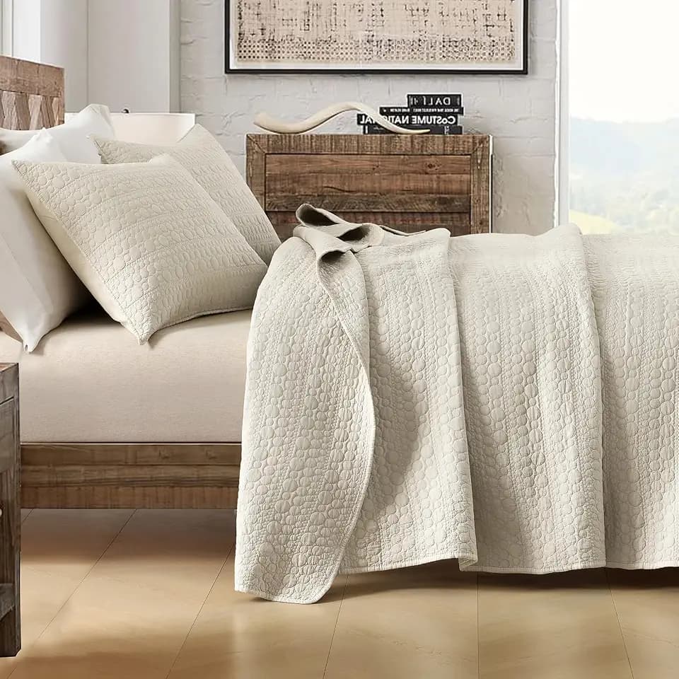 HORIMOTE HOME Quilt Set King Size Light Beige, Soft Lightweight Pre-Washed Microfiber Circle Stitches King Quilt Bedding Set, All Season Spring Summer Bedspread Coverlet, 2 Pillow Shams, 106x96 Inches