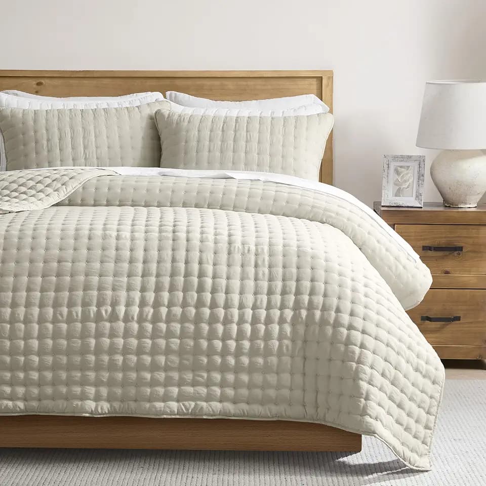 WDCOZY Cloud Soft Quilt Set, Oversized King, Light Beige, 116x106 inches