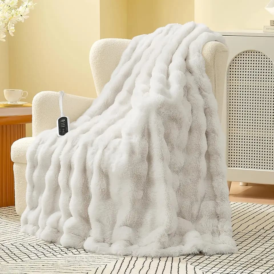 Amélie Home Heated Bubble Faux Fur Blanket Electric - 50"x60" Heating Blanket Throw 2/4/6/8 Hours Auto-Off 8 Heat Level Over-Heat Protection Electric ETL Certification Beige/Off White