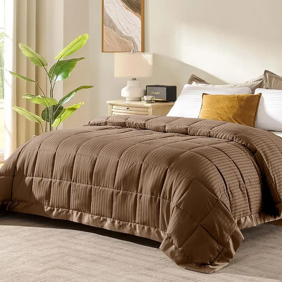 downluxe Down Alternative Blanket for Bed, Satin Trim, Queen, Brown