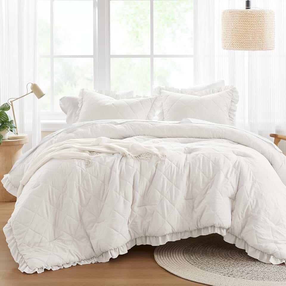 Comfort Spaces Ruffle Shabby Chic Comforter Set, Full/Queen, 3 Piece, Ivory