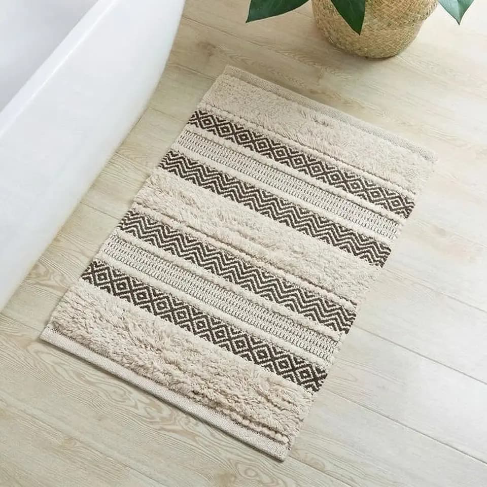 INK+IVY Asher Non-Slip Bath Rug Absorbent Quick Dry, 20 x 32, Black