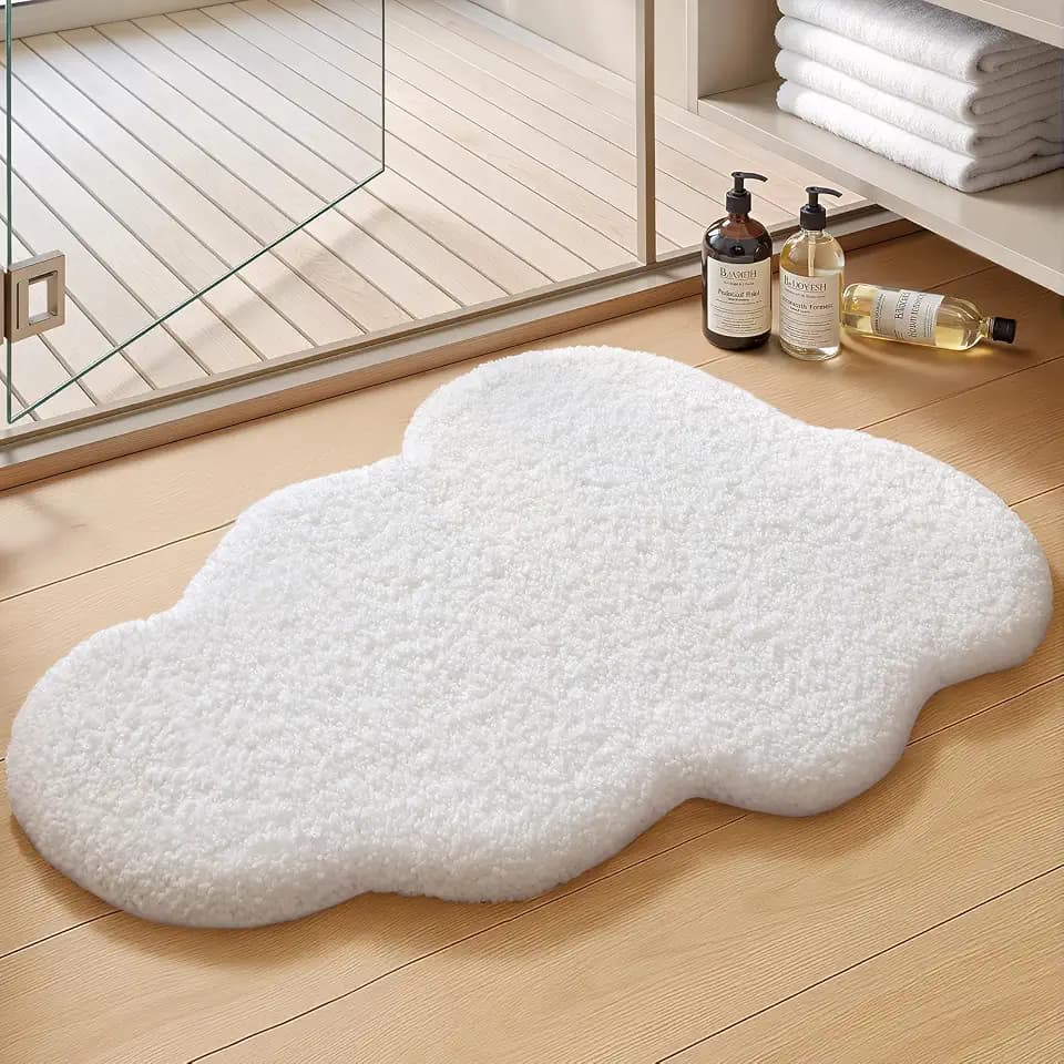 Color&Geometry White Cloud Cute Bath Mat, 20"x32", Non Slip Plush Bath Mat