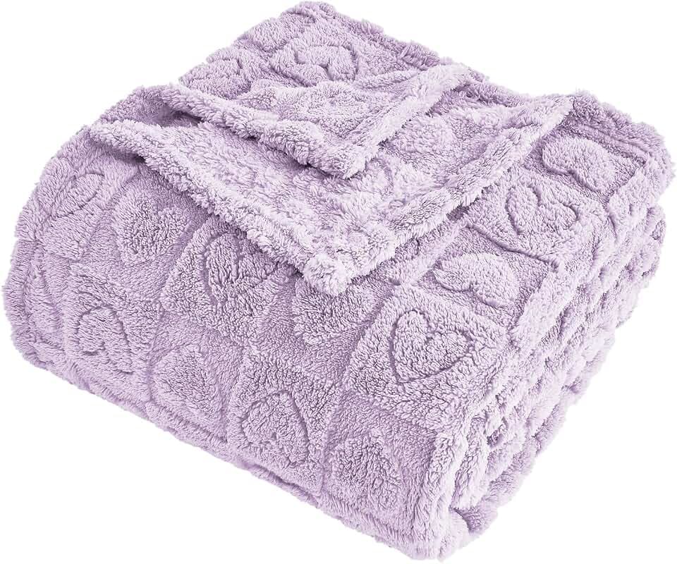 FY FIBER HOUSE Throw Blankets with Heart Checkered Blankets for Lover Mom Gifts Washable Lightweight Fuzzy Blanket for Couch Sofa Bed All Season Light Purple 50"x60"