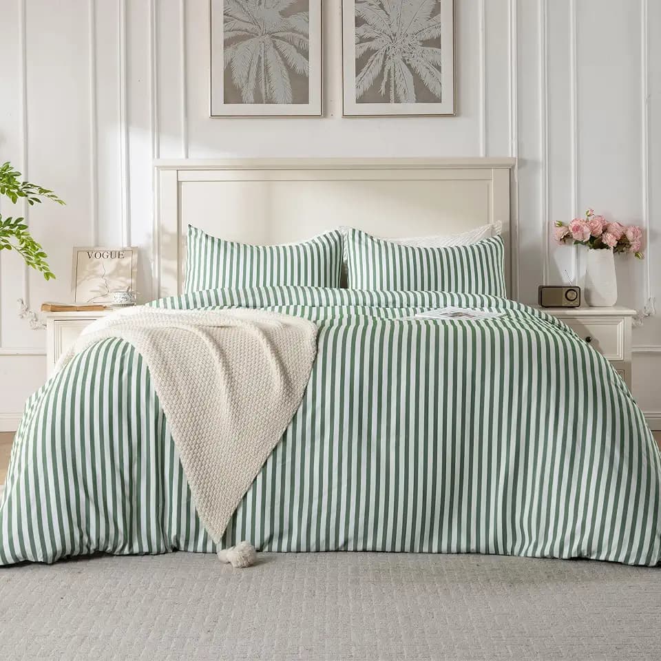 King Duvet Cover Set, 3 Pieces Soft Striped Comforter Cover with Button Closure, Breathable and Cooling,Includes 1 Duvet Cover, 2 Pillow Cases (Green Stripe, King Size)
