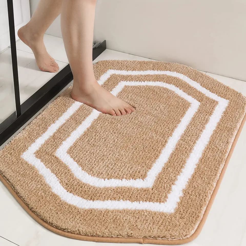 COSY HOMEER Plush Non-Slip Bath Mat, White/Beige, 17" x 27"