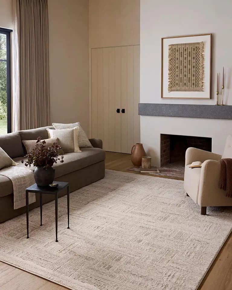 Loloi Amber Lewis Monty Collection MOT-01 Ivory/Taupe 4'-0" x 6'-0", .50" Pile Height, Accent Rug