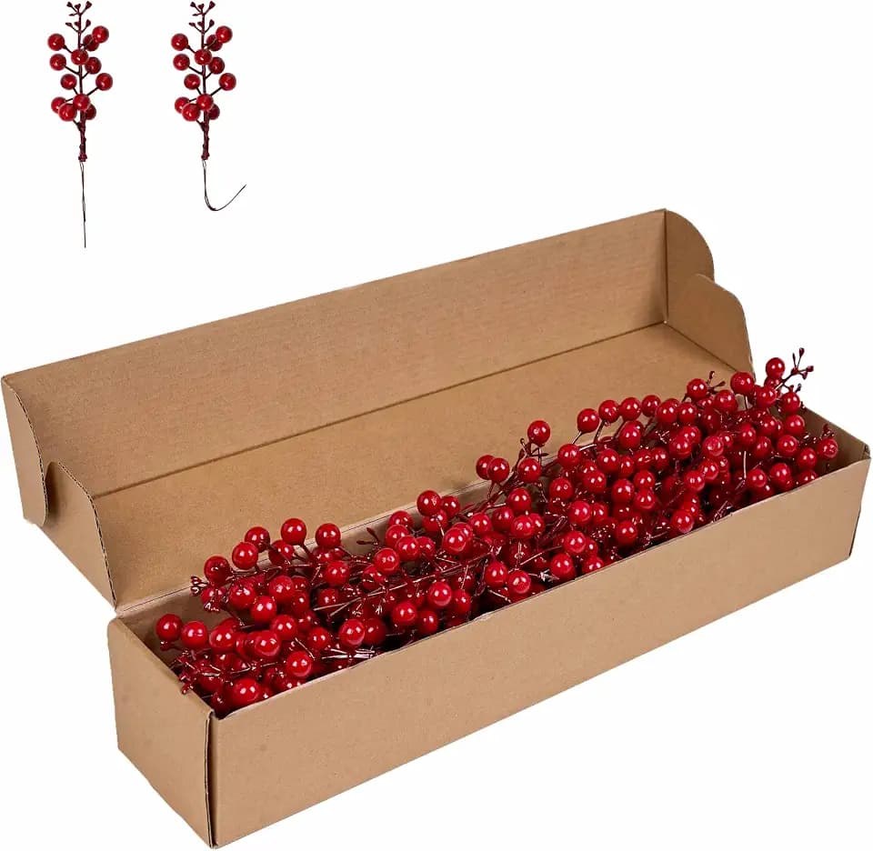 50 Pack Christmas Tree Decorations 6.5 Inch Artificial Red Berry Stems Christmas Berry Picks for Xmas Tree Centerpieces Winter Holiday Flower Arrangements Home Centerpieces DIY Ornaments