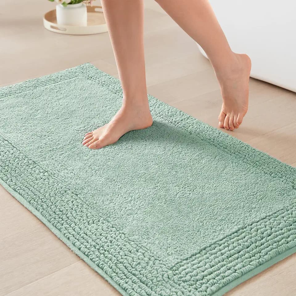 Madison Park Splendor Reversible 100% Cotton Bath Rug, 17 x 24, Green