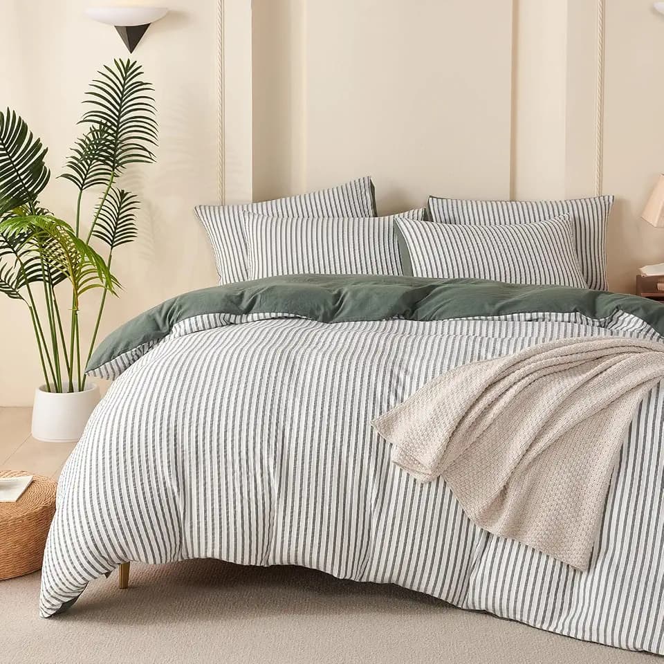 Green Queen Size Comforter Set Striped 100% Soft Washed Microfiber Jacquard 3 Pieces Striped Bedding Sets Green White Comforter Queen for All Seasons and 2 Pillowcases Comfort Breathable