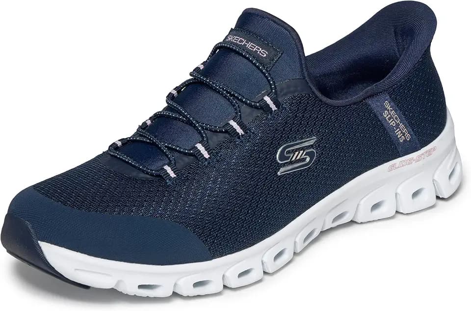 Skechers Women's Glide Step - Pursuit Slip-In Sneaker