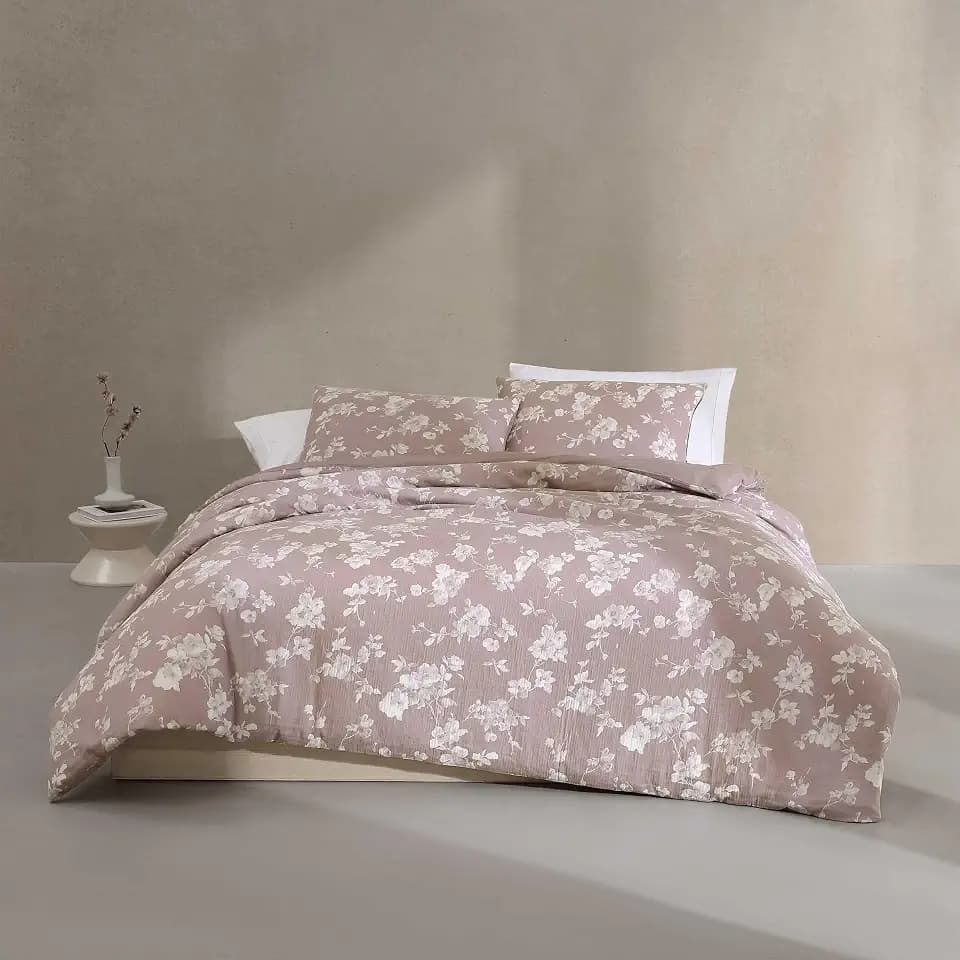 Calvin Klein - King Duvet Cover Set, Floral Inspired Soft Bedding with Matching Shams, Oeko-Tex Certified (Eternity Floral Pink, King)