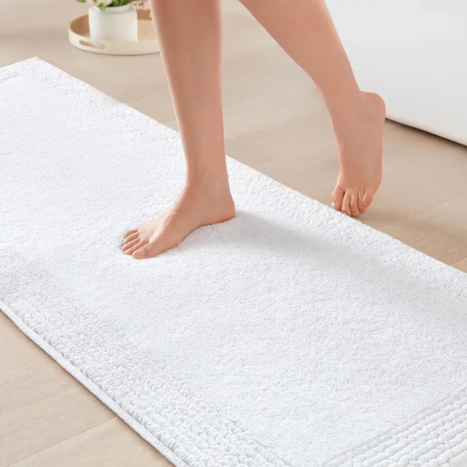 Madison Park Splendor Reversible 100% Cotton Bath Runner, 24 x 72, White
