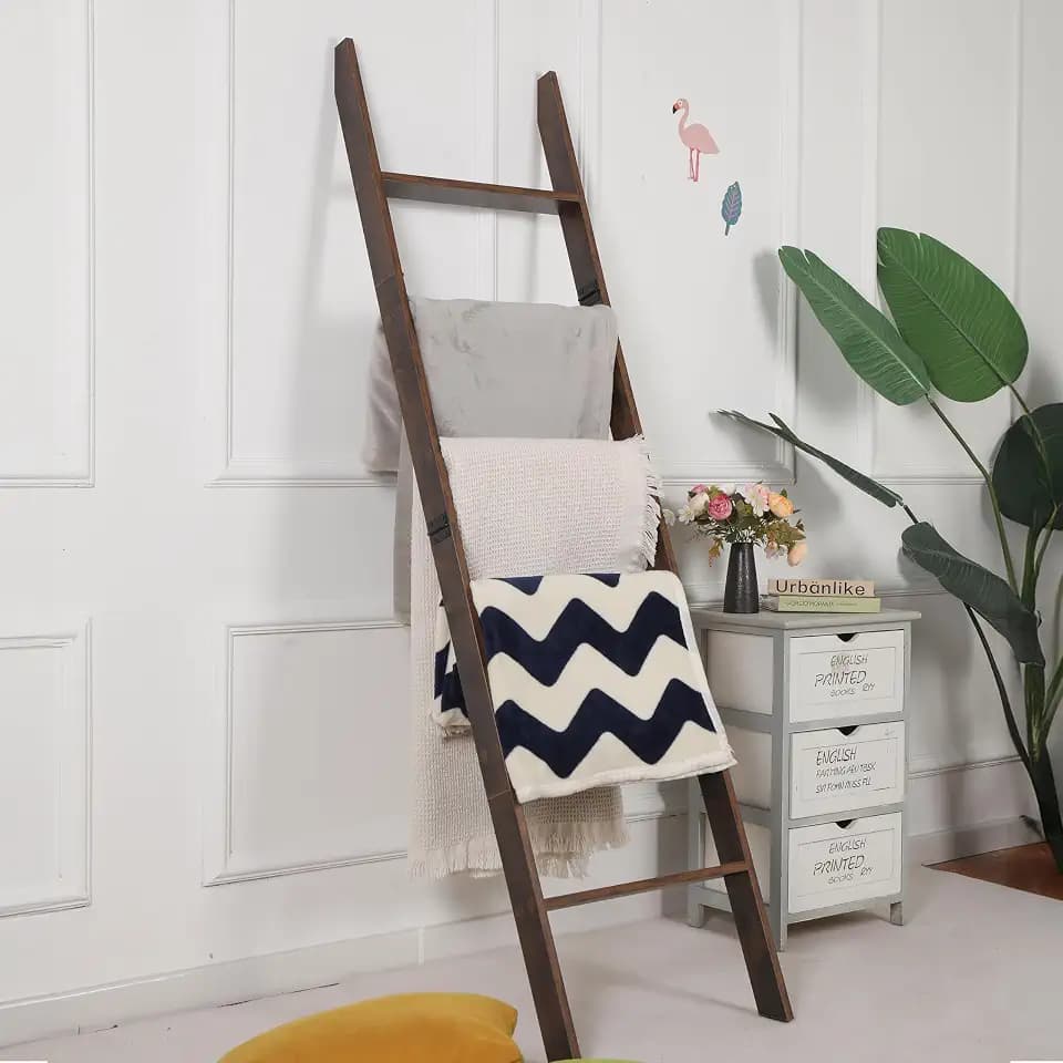 Blanket Ladder for the Living Room and Bedroom, Quilt Rack, Rustic Hickory