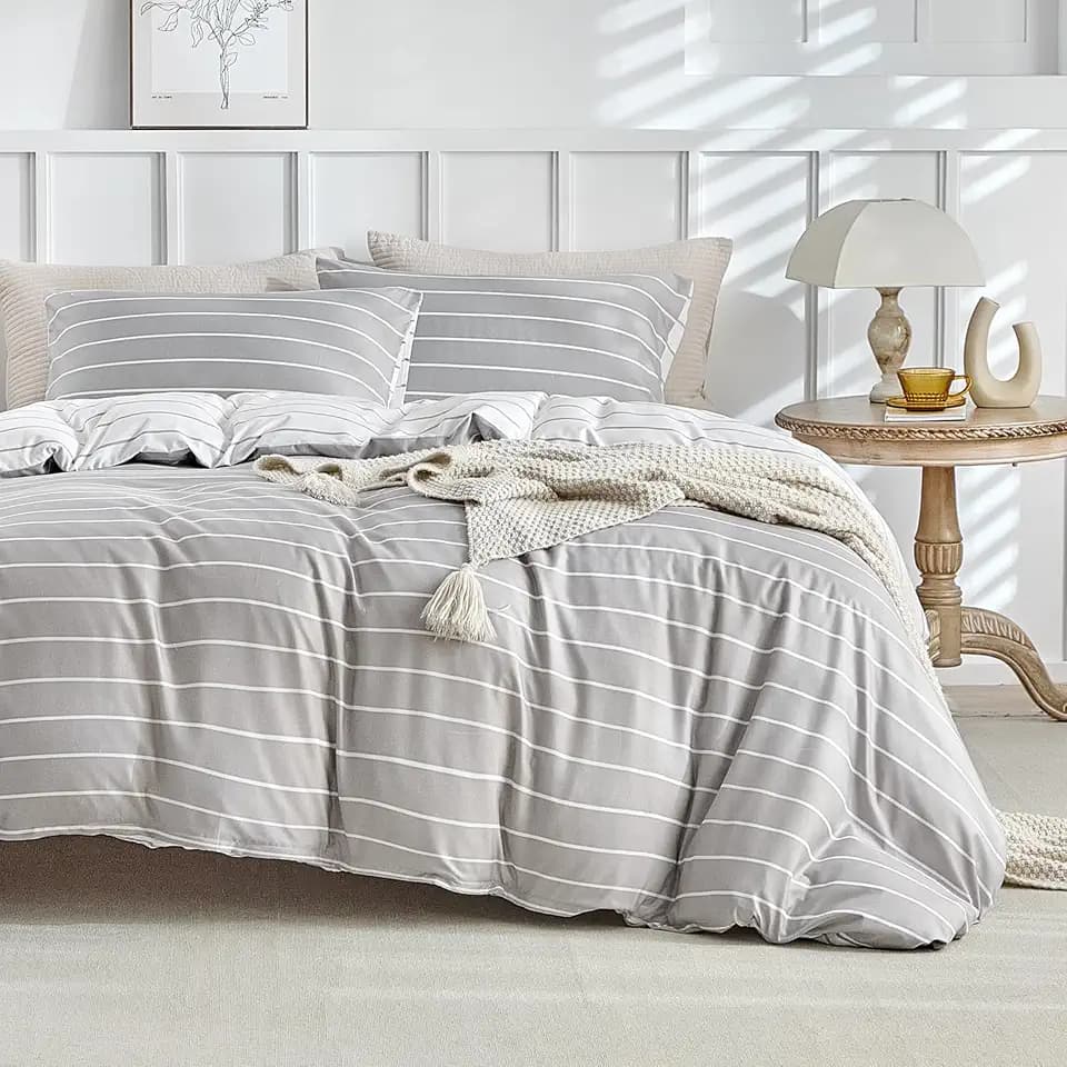 Lekesky Striped Duvet Cover Queen Size, Grey Striped Queen Duvet Cover Set, Soft Microfiber Queen Comforter Cover 3 Pieces Grey Bedding Sets with Zipper Ties & 2 Pillowcases 20"x26"