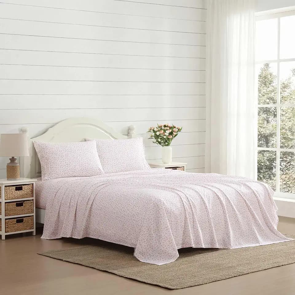 Laura Ashley - Queen Sheet Set with Fitted Sheet & Pillowcases