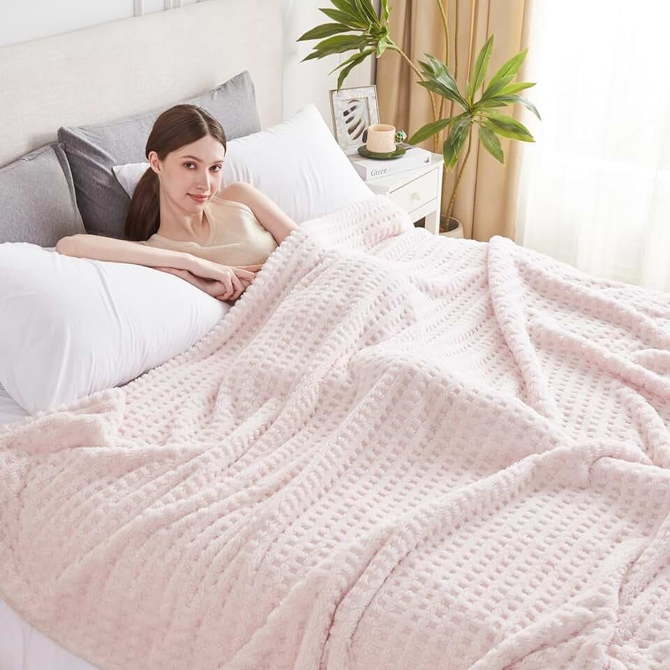 Soft Cozy Fuzzy Fleece Throw Blanket, Waffle Light Pink, 50x60 Inches – Lightweight, Fluffy, and Warm 3D Jacquard All-Season Blanket for Couch, Bed, Sofa, Home Decor, Camping, and Travel