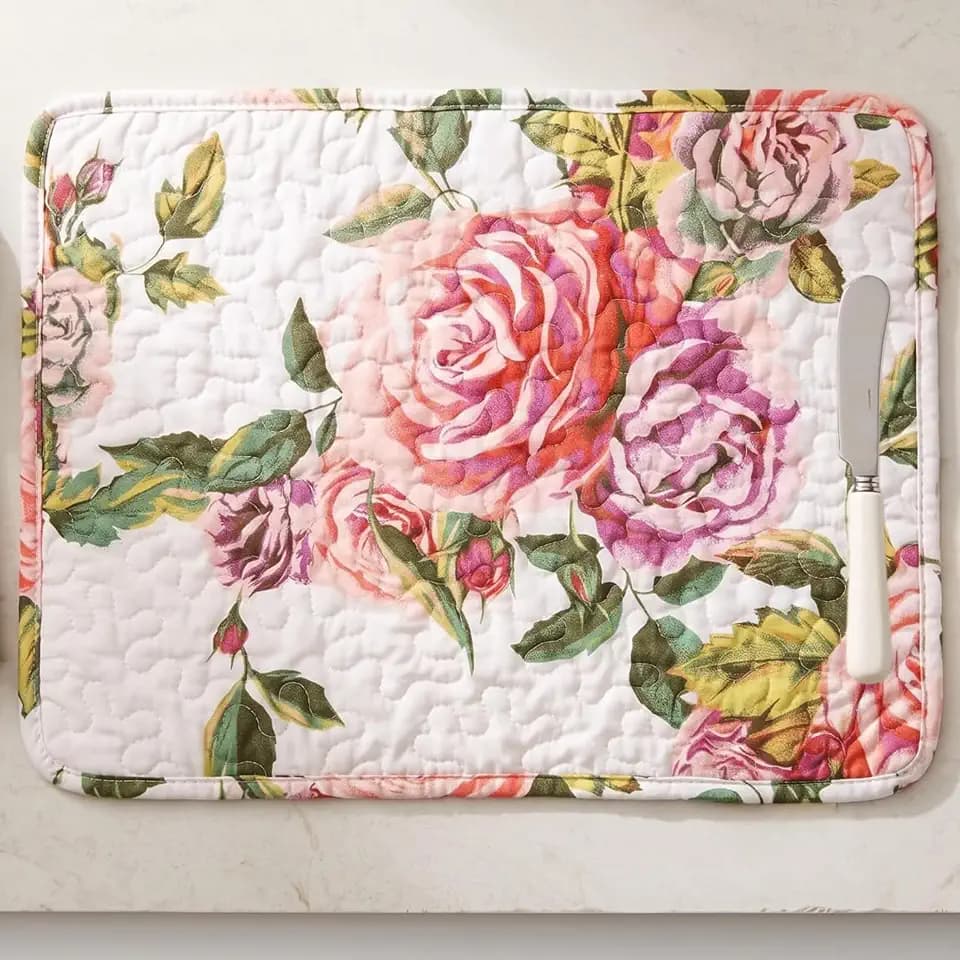 DaDa Bedding Pink Rose Floral Quilted Placemats, Set of 4, 13 x 19 in