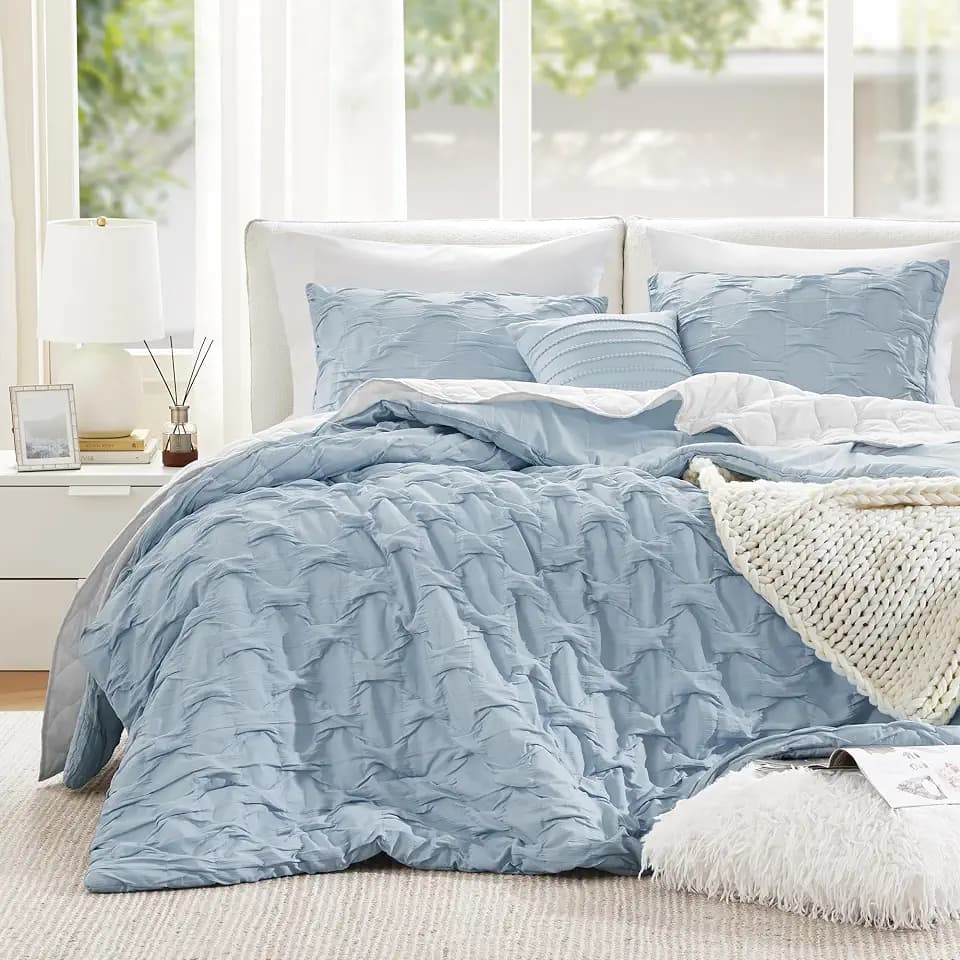 Comfort Spaces All Season Queen Comforter Set for Girls, 4 Piece, Blue