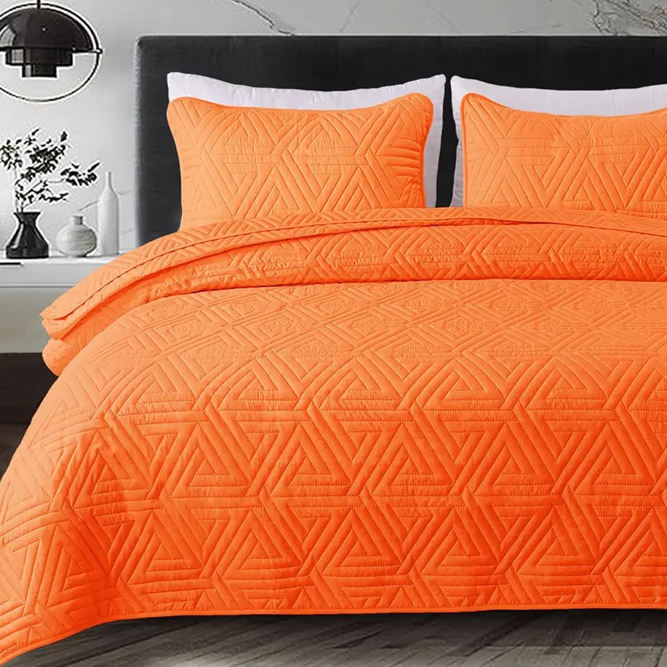 Whale Flotilla Soft Geometric Cal King Quilt Set for All Seasons, Orange