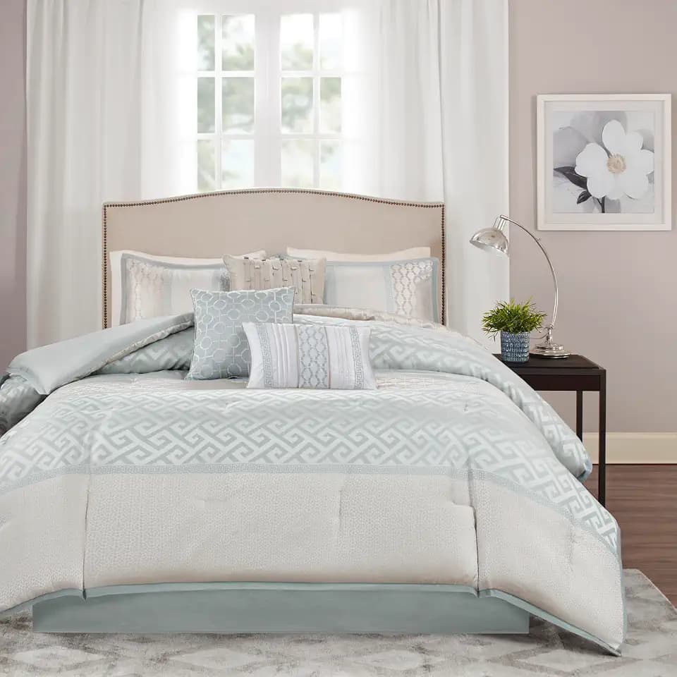 Madison Park Traditional Jacquard Aqua King Comforter Set, 7pc