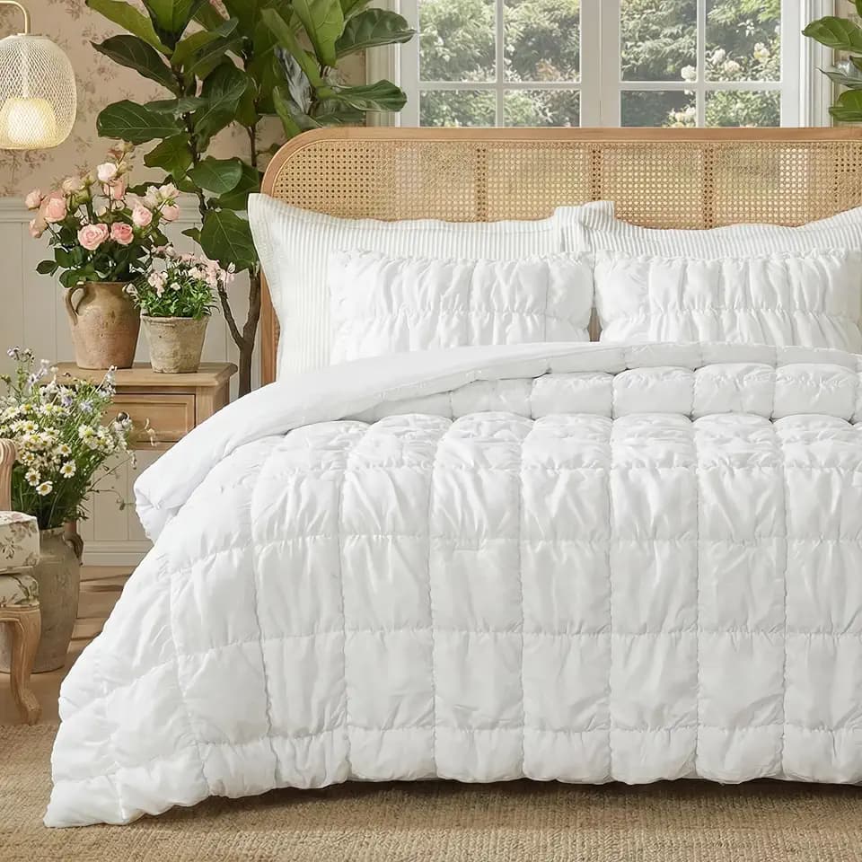 Amélie Home King Comforter Set, Bubble Textured, Off-White, 3-Piece