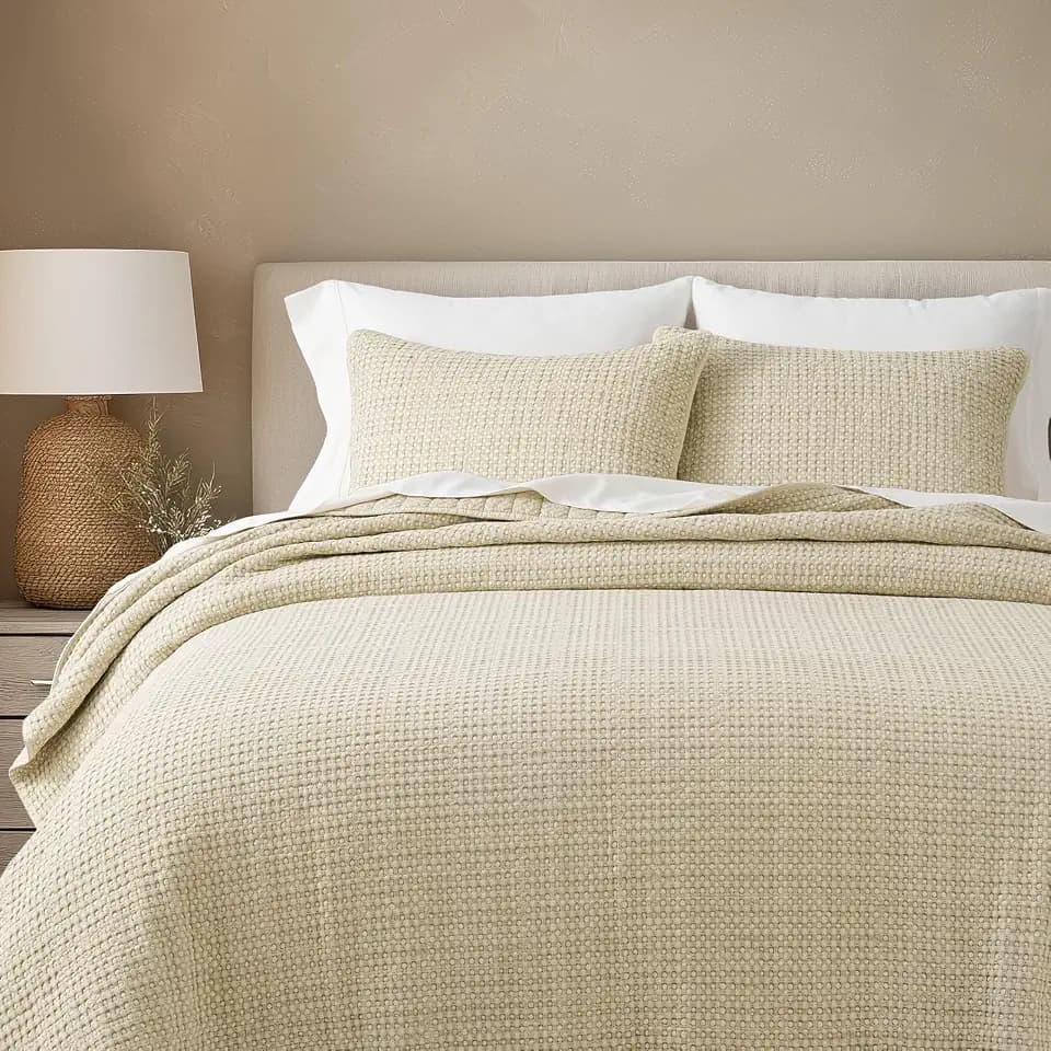 EverGrace Stonewashed Cotton Waffle Quilt Set, Queen Size, Natural